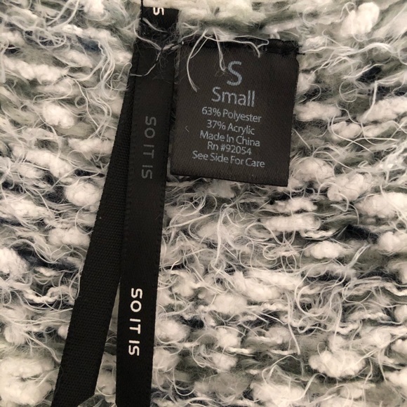 Beautiful Fuzzy Long Cardigan - Picture 3 of 4